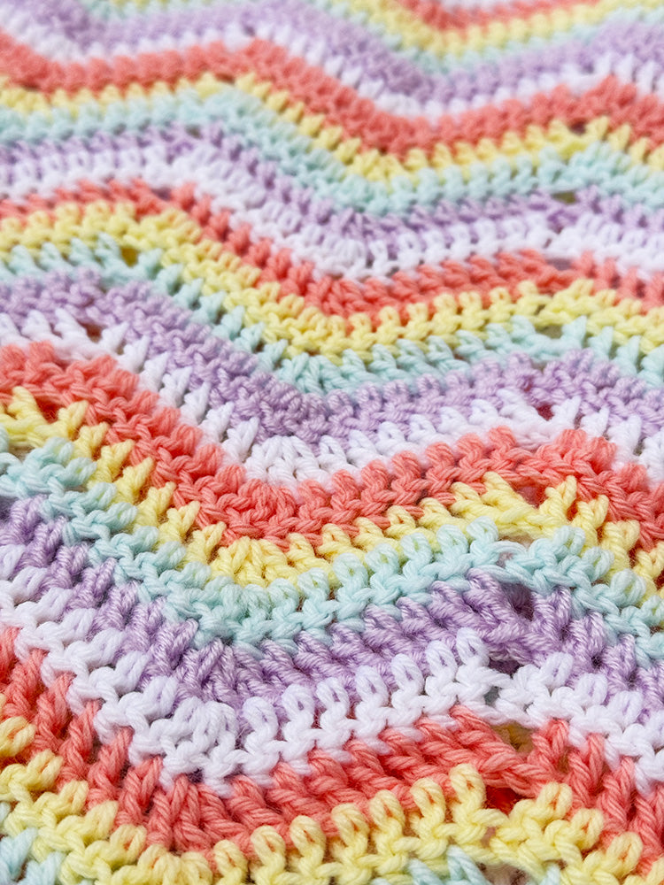 Simple Chevron Crochet Baby Blanket Pattern