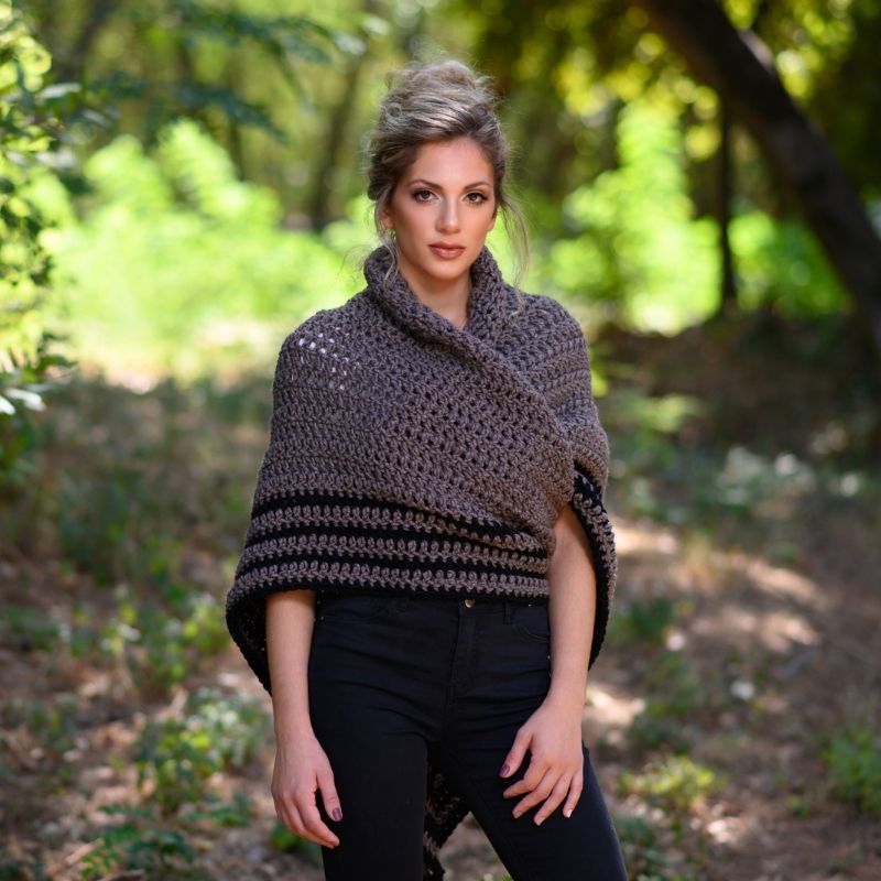 Outlander Carolina Shawl Crochet Pattern - Main Image