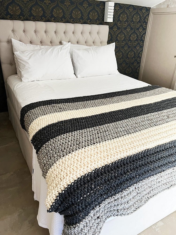 Beginner Crochet Blanket Pattern - Handy Little Me Shop