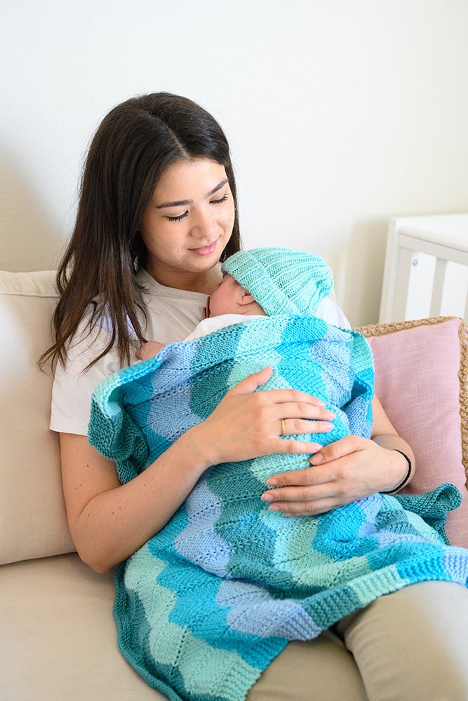 Chevron Pattern Baby Blanket (Knit) - Handy Little Me Shop