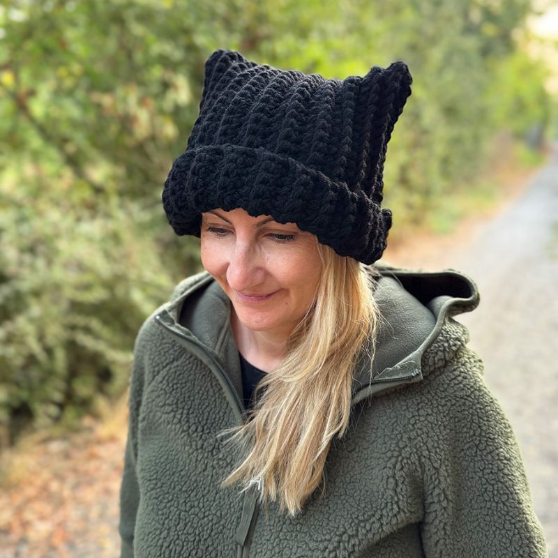 Crochet Cat Ear Hat Pattern – Easy Beanie in 5 Sizes for Kids & Adults