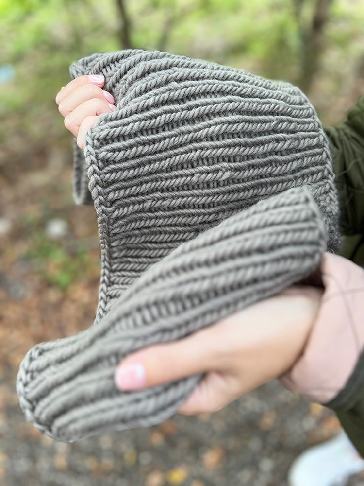 Infinity Scarf Knitting Pattern (Fisherman's Rib Stitch)