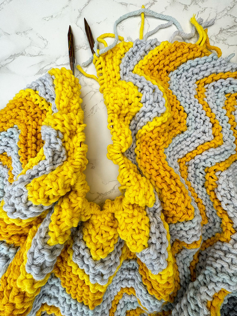 Temperature Blanket Knitting Pattern (Chevron Stripes)