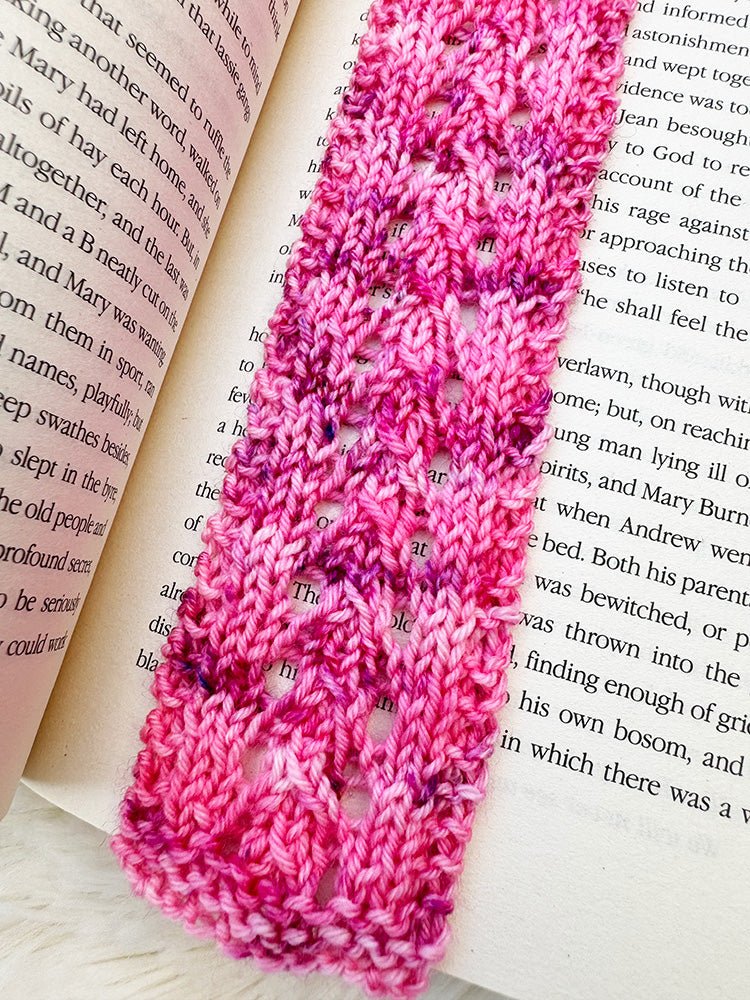 Cruel Summer Bookmark Knitting Pattern - Handy Little Me Shop