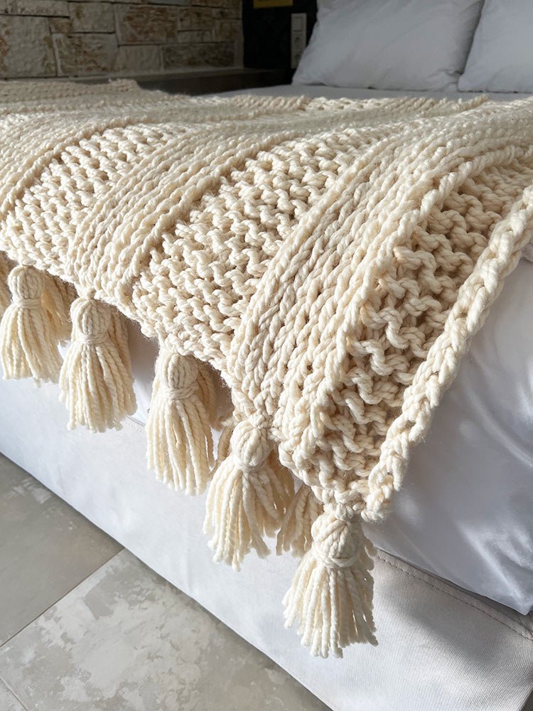 Chunky Knit Blanket Pattern - Handy Little Me Shop
