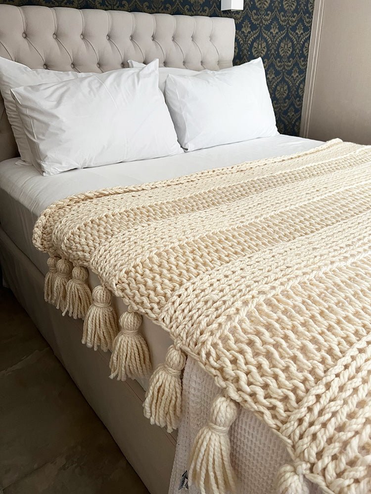 Chunky Knit Blanket Pattern - Handy Little Me Shop