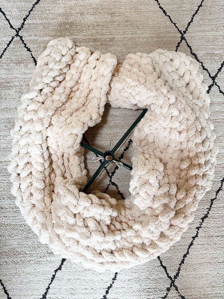 Farmhouse Crochet Tree Skirt Pattern - Handy Little Me Shop