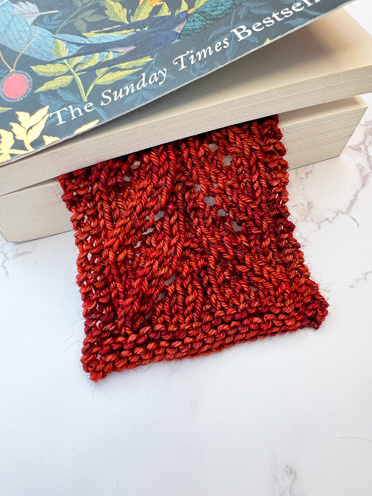 Willow Bookmark Knitting Pattern