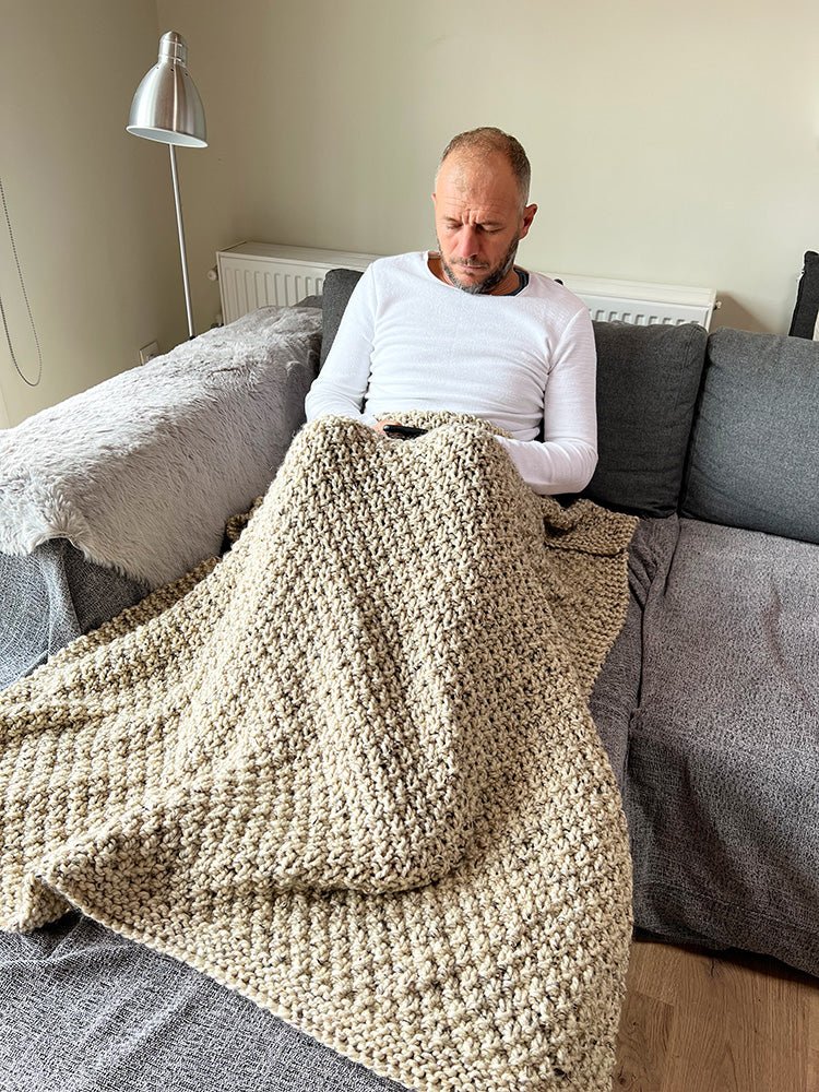 Beginner Blanket Knitting Pattern (Irish Moss Stitch) - Handy Little Me Shop
