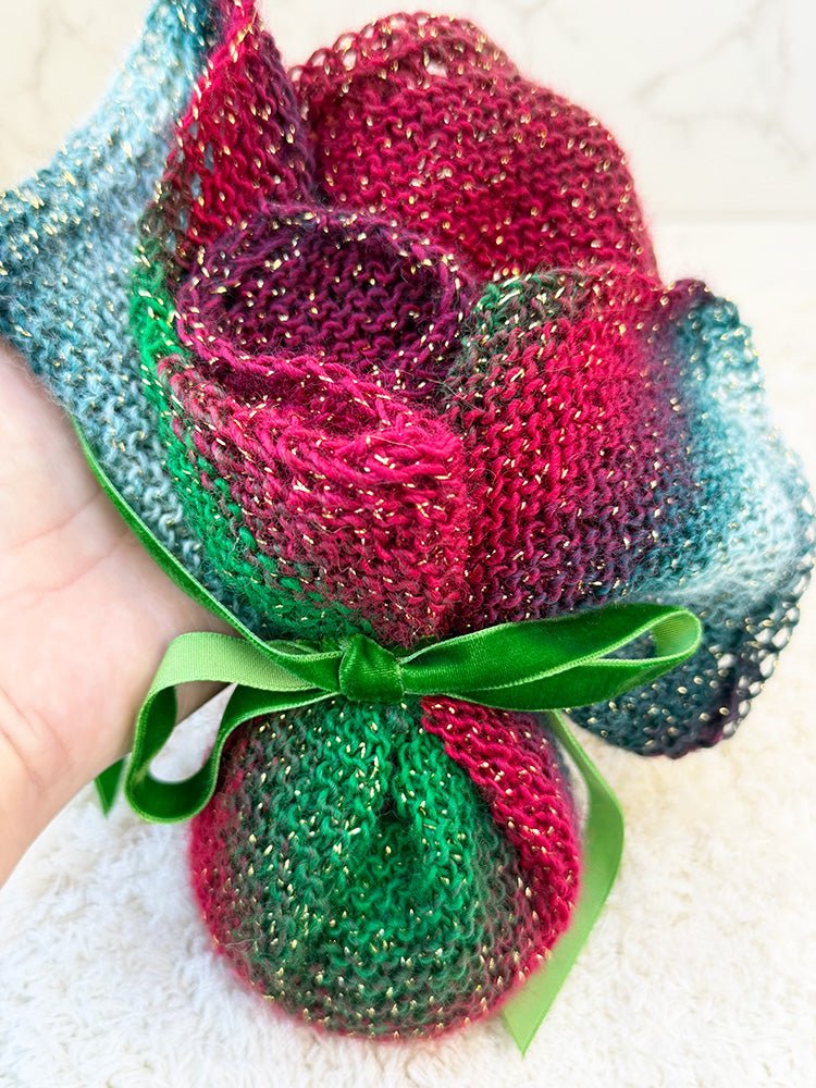 Knitted Christmas Bauble Cover Pattern - Handy Little Me Shop