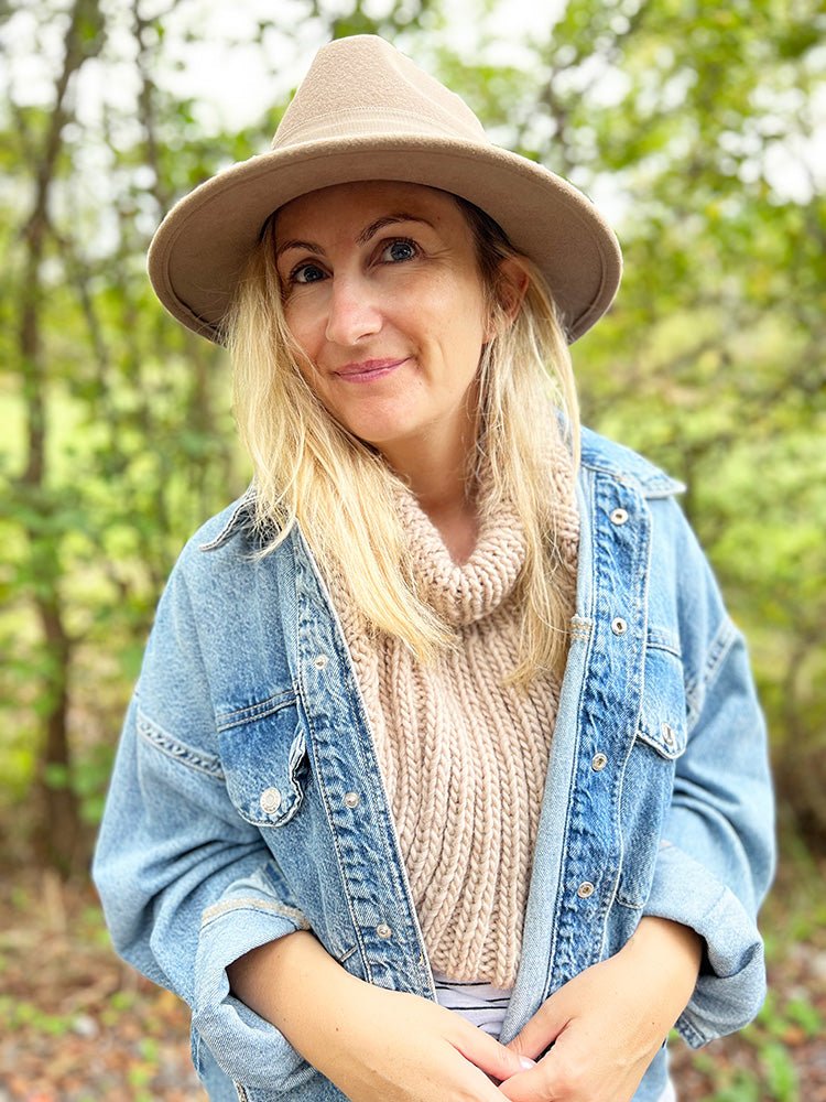 Cowl Knitting Pattern (Advanced Beginners) - Handy Little Me Shop