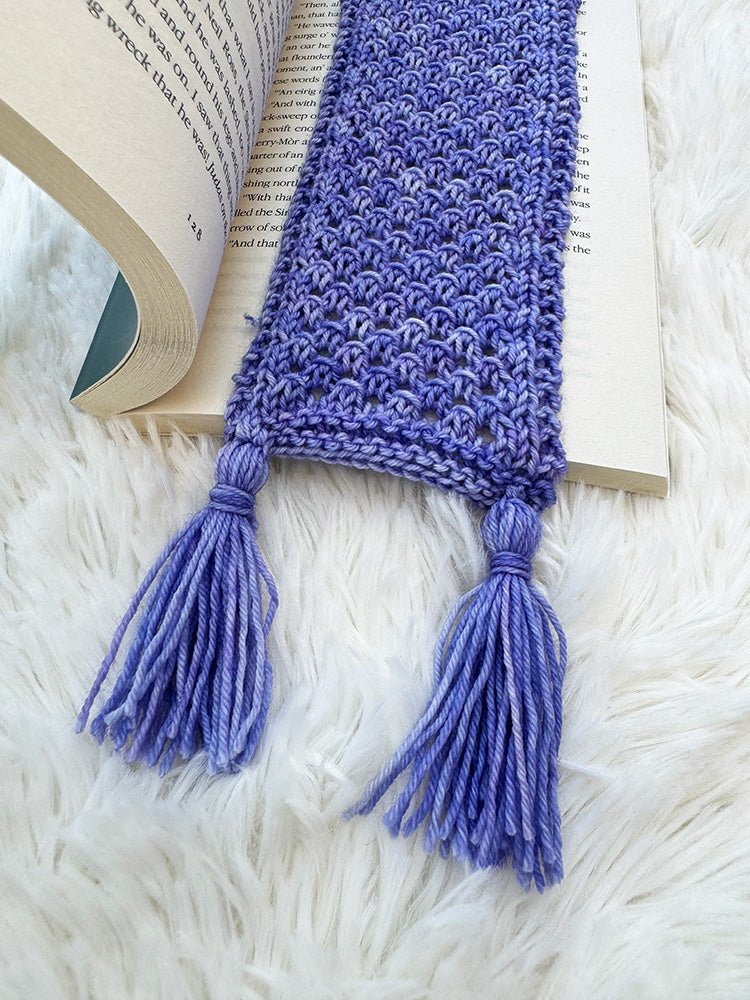 Speak Now Bookmark Knitting Pattern