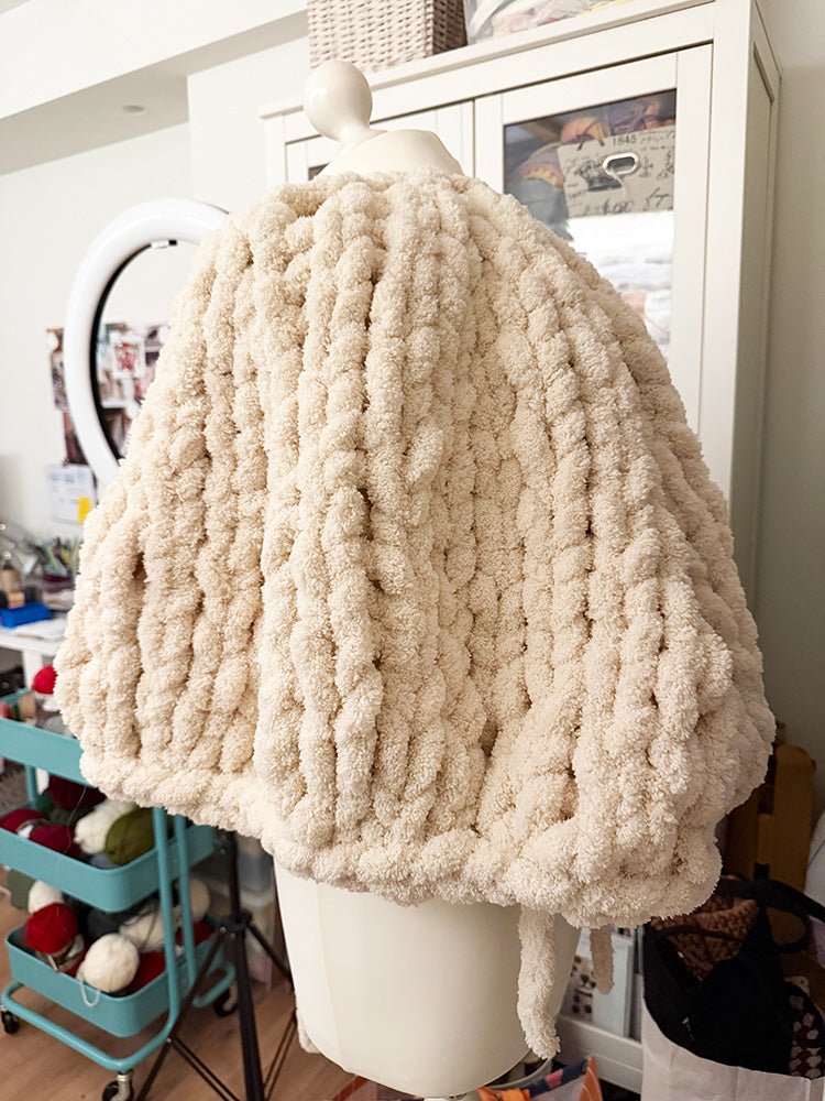 Chunky Christmas Tree Skirt Knitting Pattern (Large Yarn) - Handy Little Me Shop