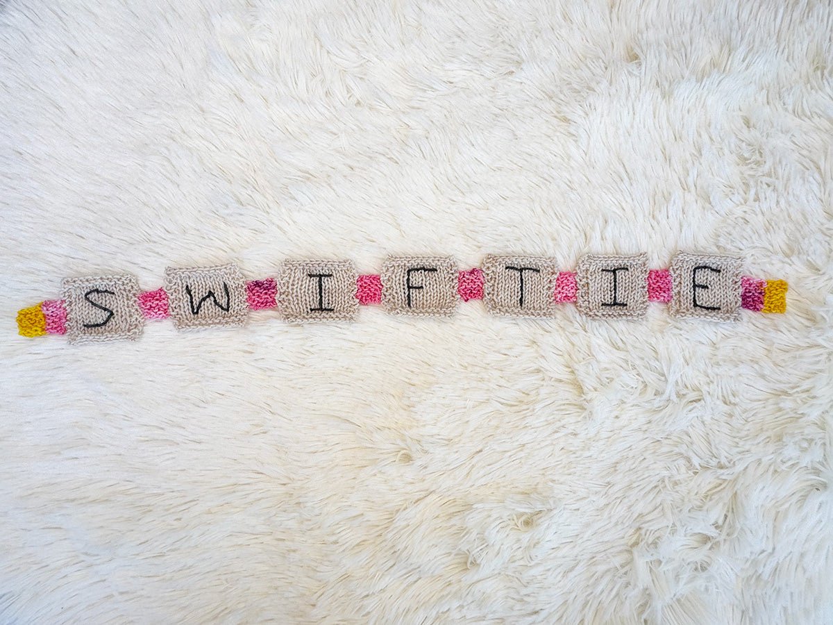 Swiftie Bracelet Bookmark Knitting Pattern - Handy Little Me Shop