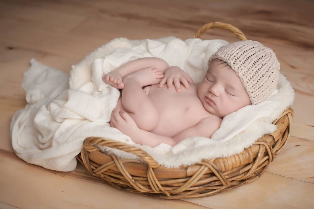 Newborn Hat Knitting Pattern - Handy Little Me Shop