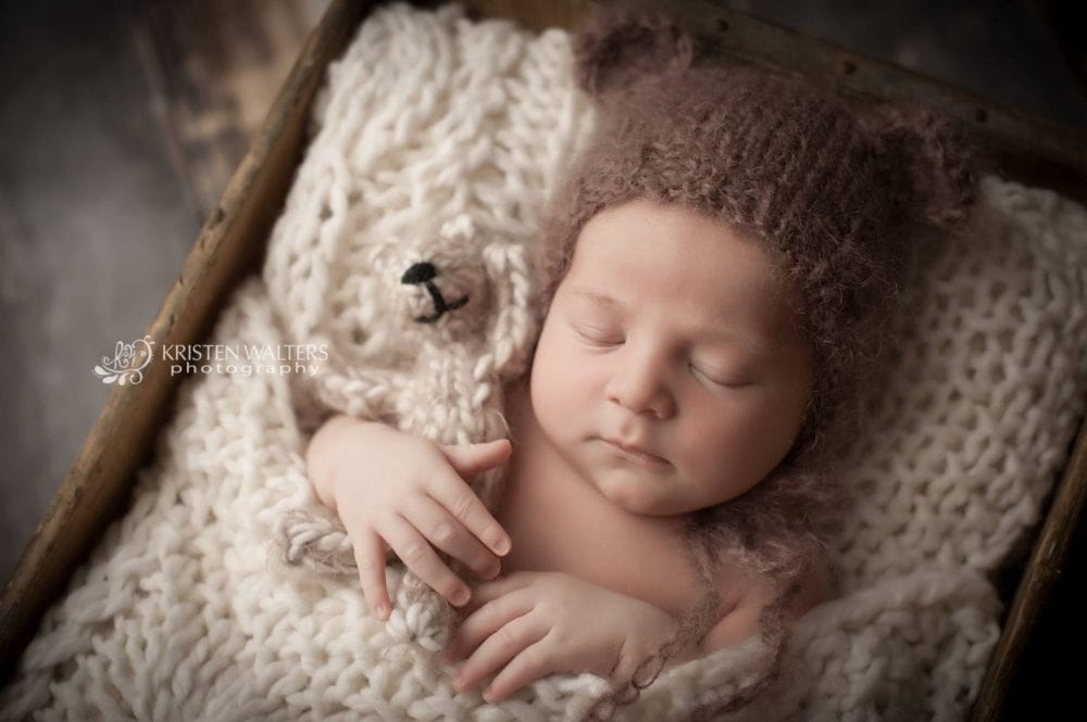 Bear Bonnet Knitting Pattern - Handy Little Me Shop