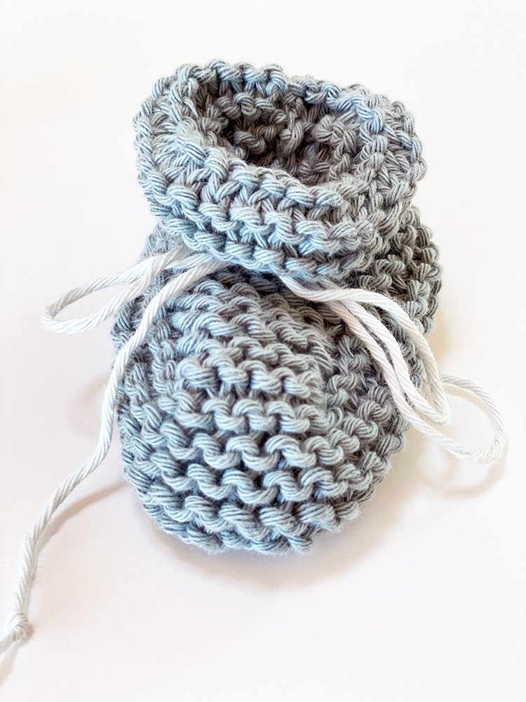 Baby Booties Knitting Pattern - Step by Step - Handy Little Me Shop