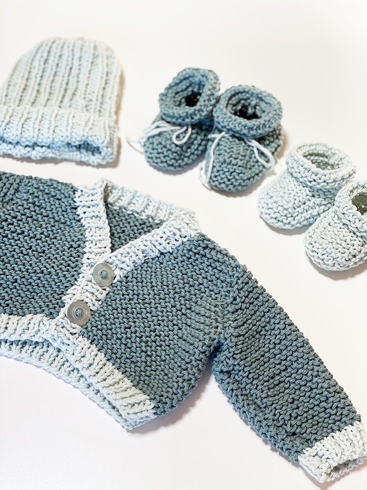 Baby knitted set