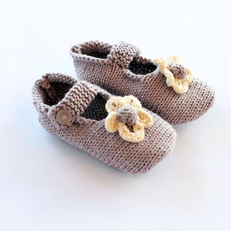 Baby Girl Shoes Knitting Pattern