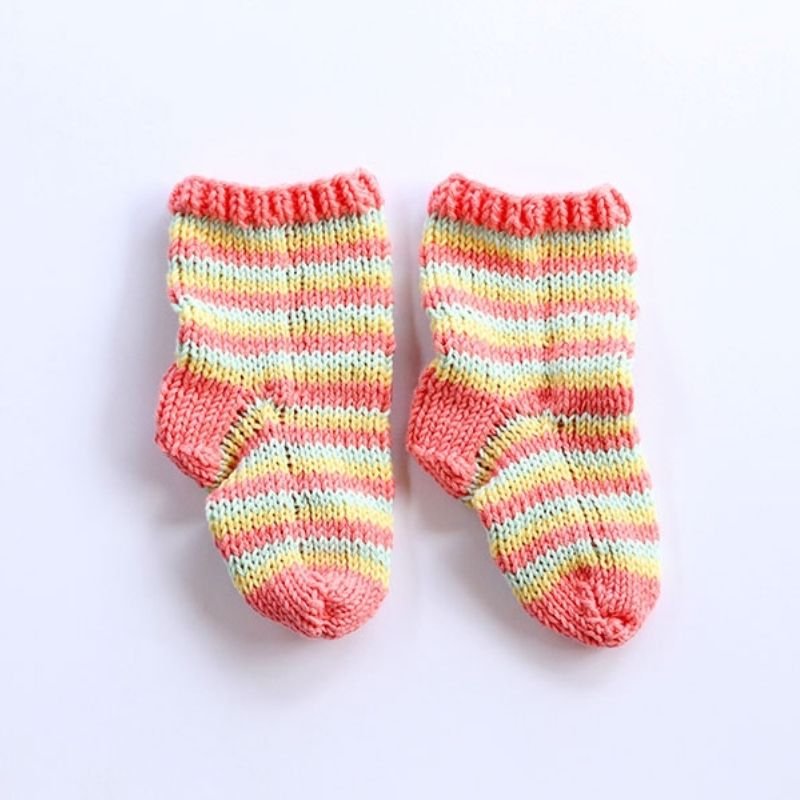 Baby Socks Knitting Pattern - Handy Little Me Shop