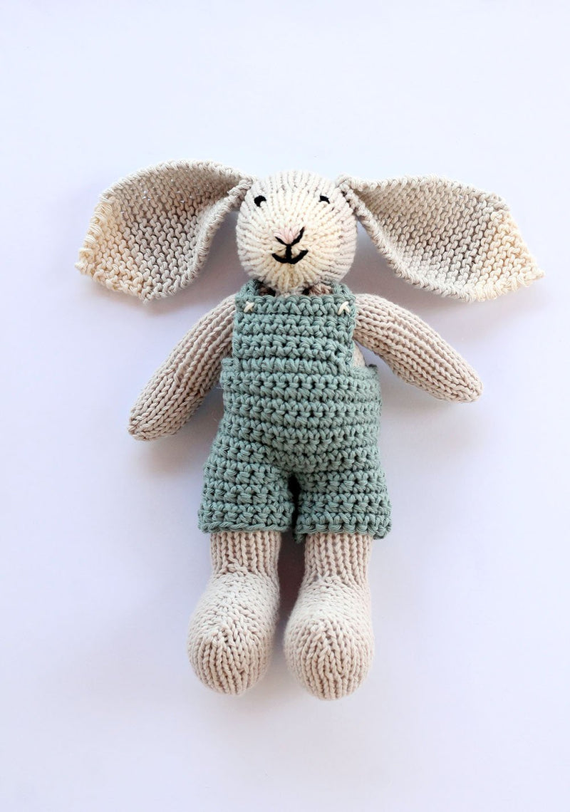 Bunny toy free knitting pattern