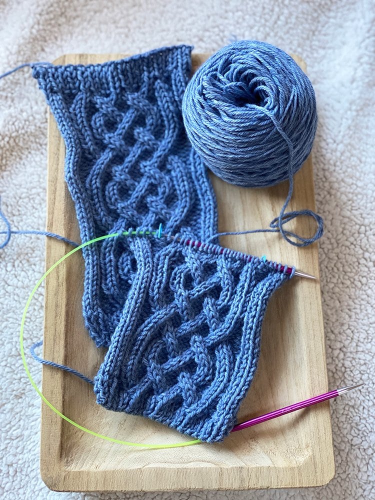 Celtic cable stitch on the needles