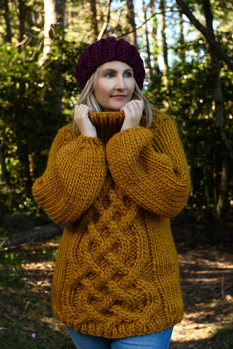 https://shop.handylittleme.com/cdn/shop/products/Chunky-sweater-with-Celtic-cable-design_800x.jpg?v=1649496470