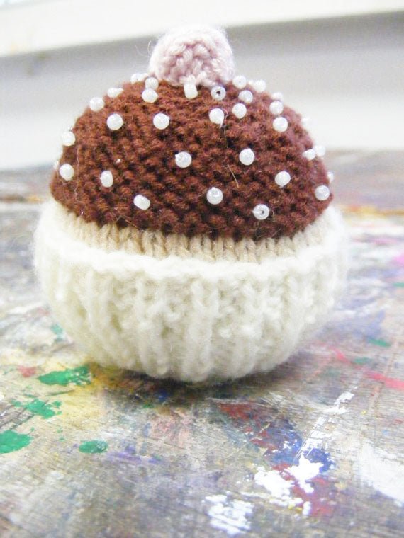 Cupcake Knitting Pattern - Handy Little Me Shop