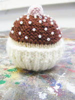 Cupcake Knitting Pattern