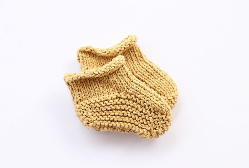 Easy knit baby booties