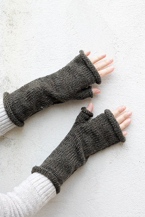 Outlander Brianna Fingerless Gloves Knitting Pattern