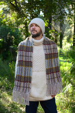 Knitted plaid scarf with fringe