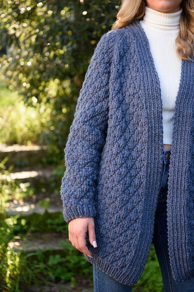 Claire's Modern Blue Cardigan Knitting Pattern