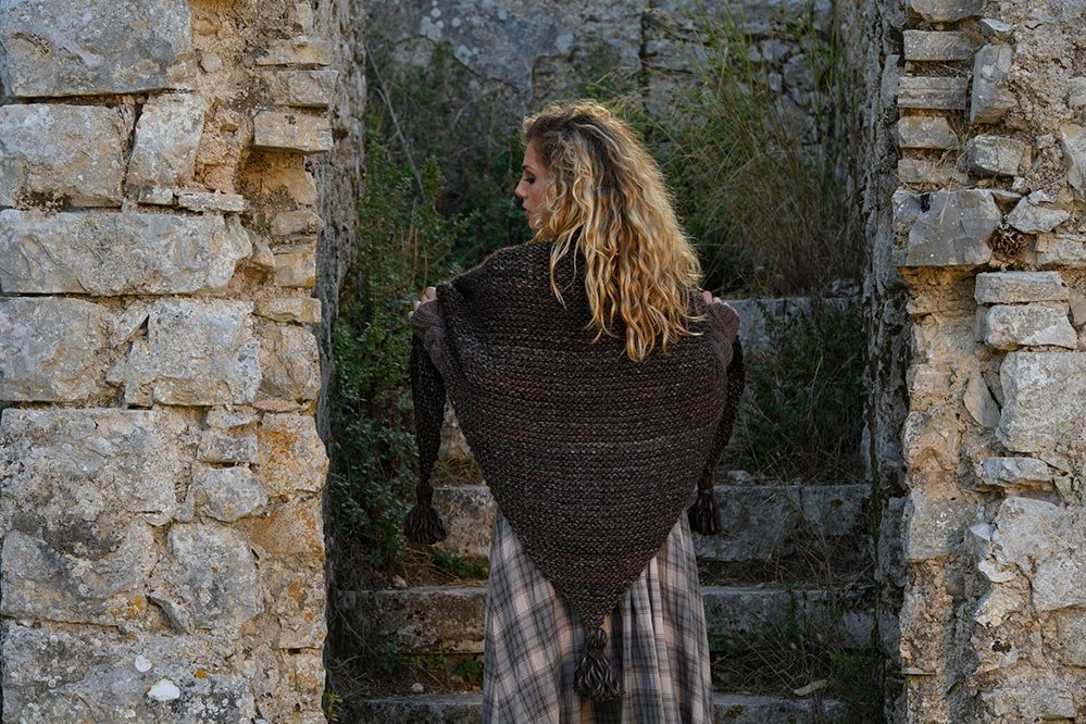 Sassenach Tassel Shawl Knitting Pattern - Handy Little Me Shop