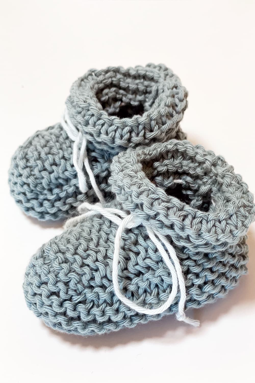 Baby Booties Knitting Pattern - Step by Step - Handy Little Me Shop