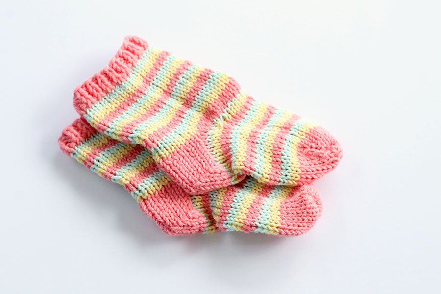 Baby Socks Knitting Pattern - Handy Little Me Shop