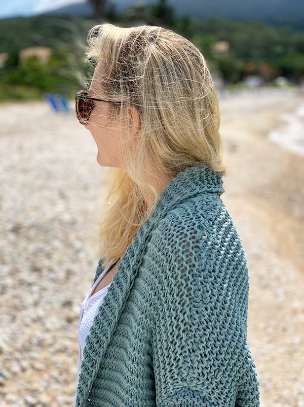 side view of oversized cardigan collar