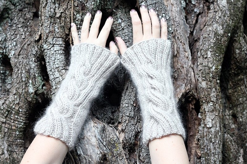 cable arm warmers knitting pattern