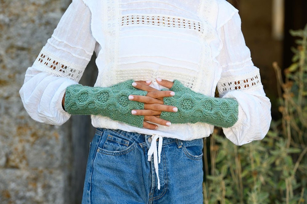 The Handy Knitter Issue 6 - June - Handy Little Me Shop