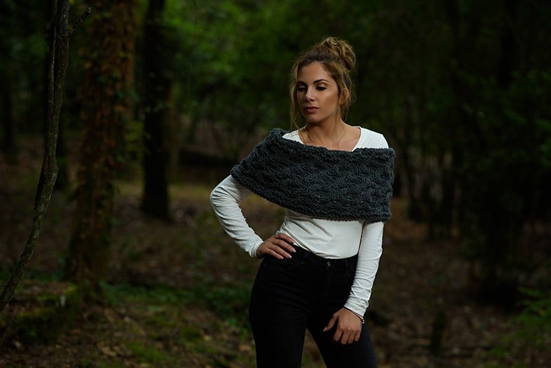 Honeycomb cable knitted shrug