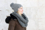 chunky knitted infinity scarf pattern