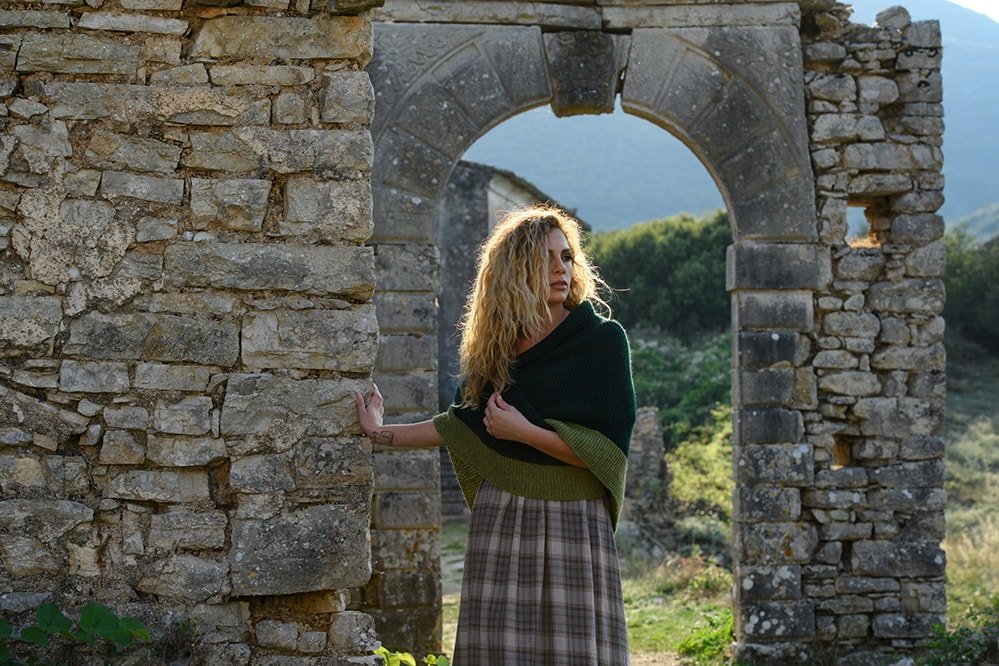 Fraser's Ridge Shawl Knitting Pattern - Handy Little Me Shop