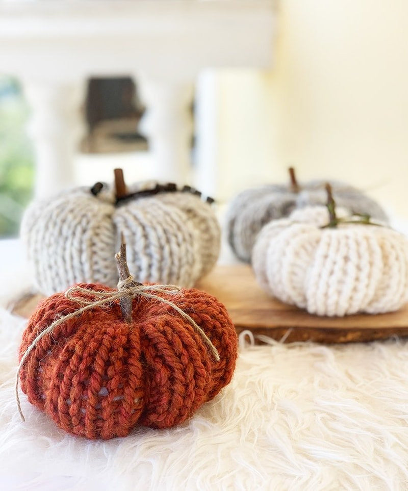 knitted pumpkin display