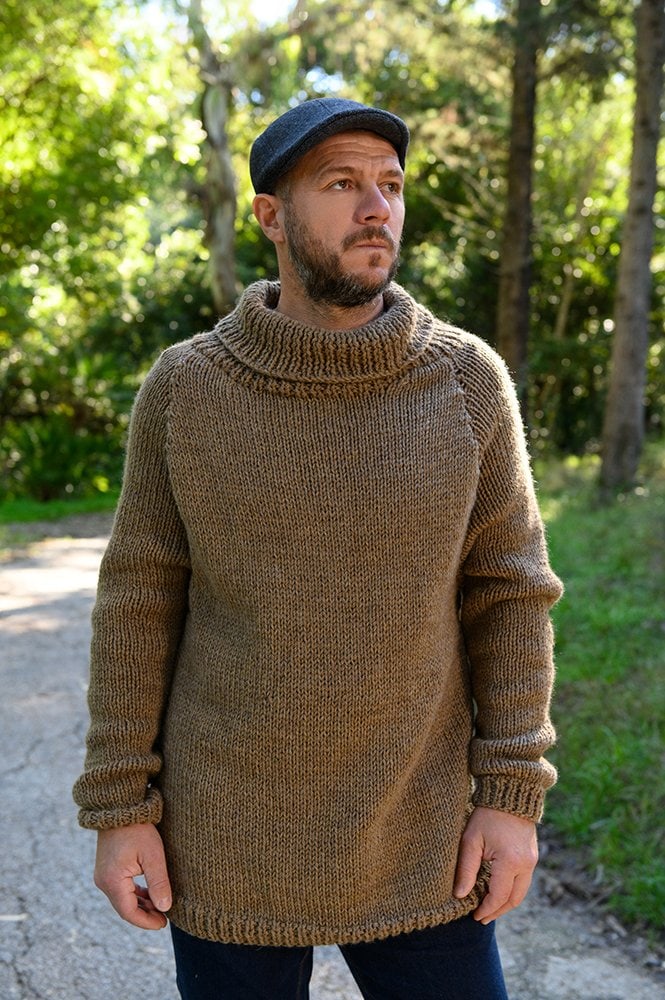 men's sweater knitted
